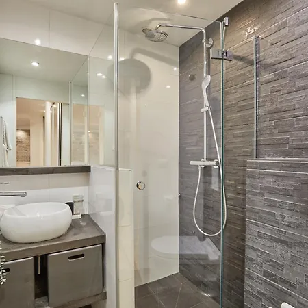 Apartment Terrasse Champs Elysees By Studio Prestige Apartman *