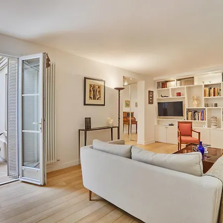 Apartman Apartment Terrasse Champs Elysees By Studio Prestige
